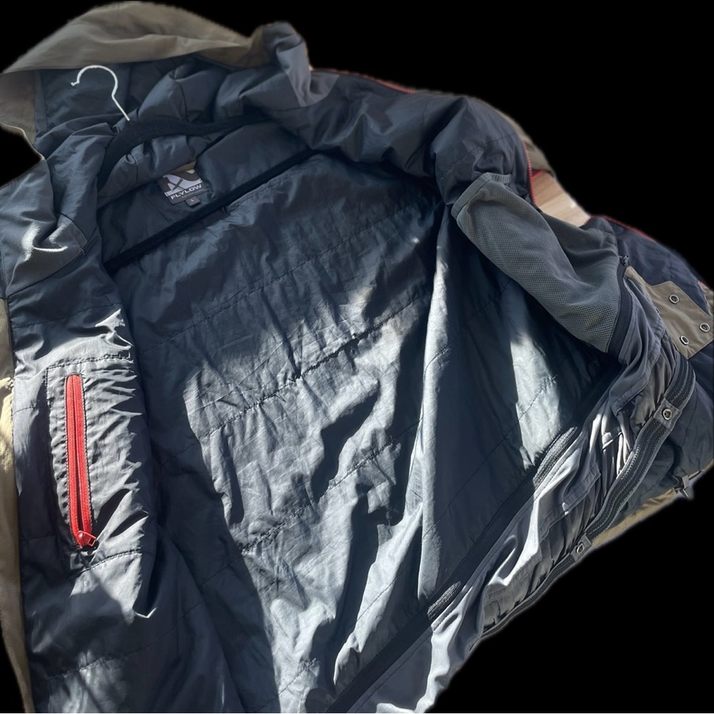 FLYLOW | L | Men’s Minimalist Lightweight Nylon Zip Ski Snowboard Snow Jacket